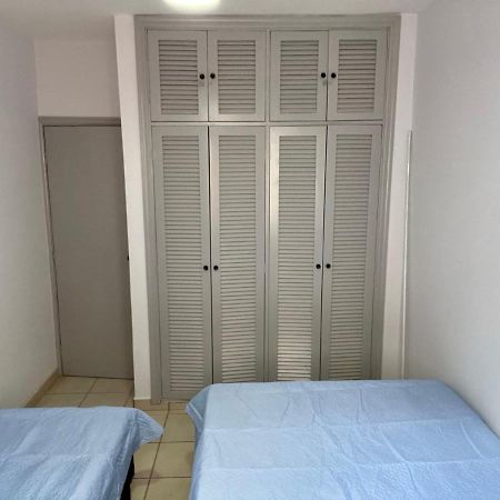 Apartamento 2 Guaruja Enseada 2 Dorm, 200M Praia Ed Carpentier エクステリア 写真